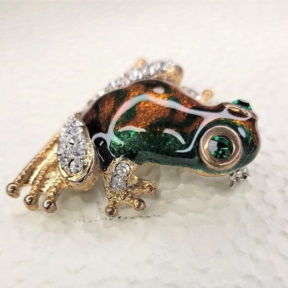 Large Bronze Gold and Green FROG Brooch - Picture 8 of 16